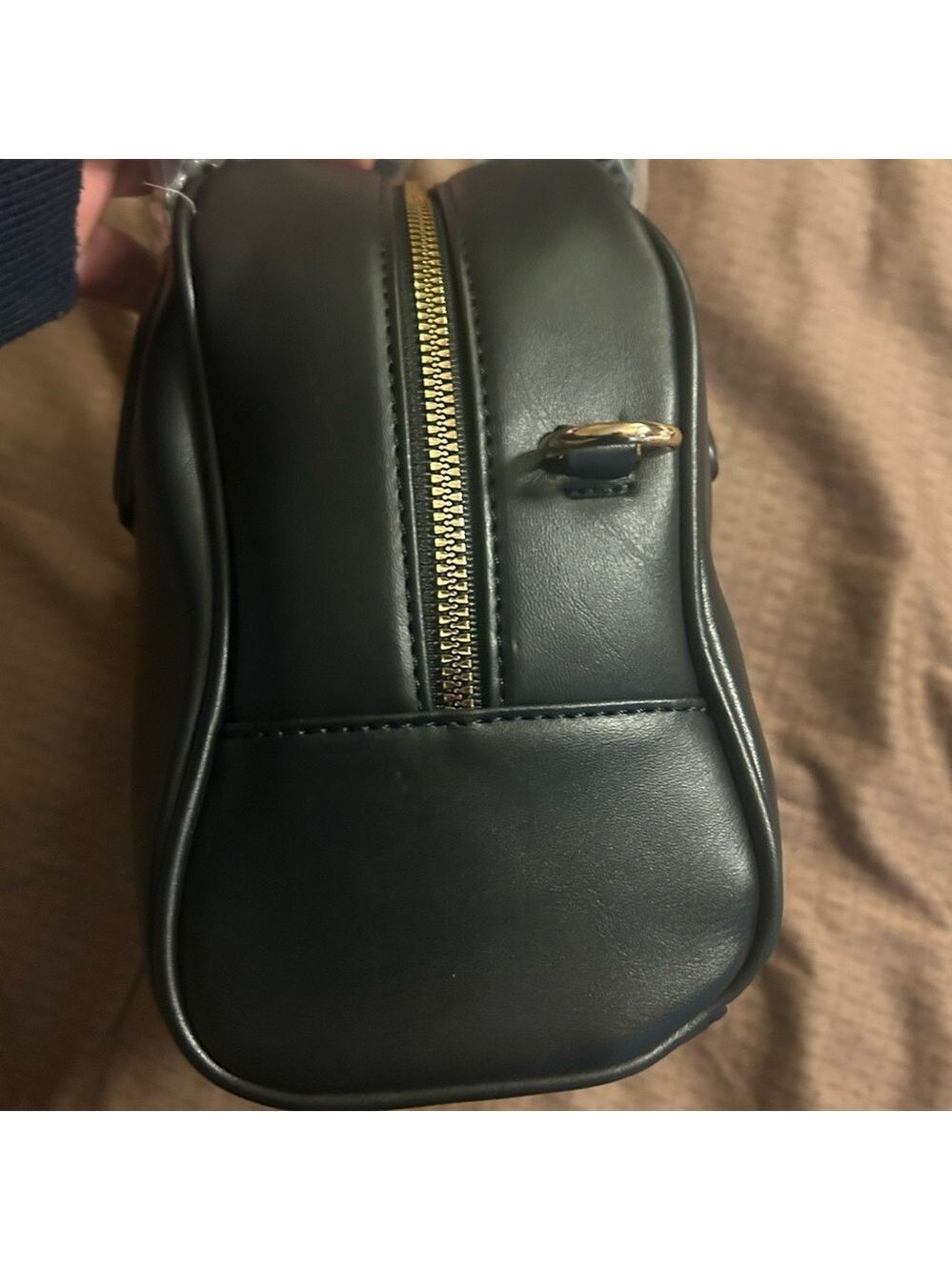 London Fog Black satchel - Picture 3 of 9